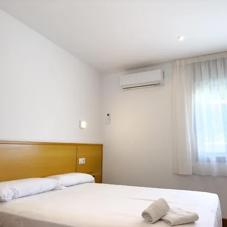 Rentalmar Atlantida Atico شقة سالو
