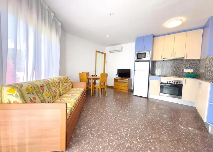 Rentalmar Atlantida Atico شقة