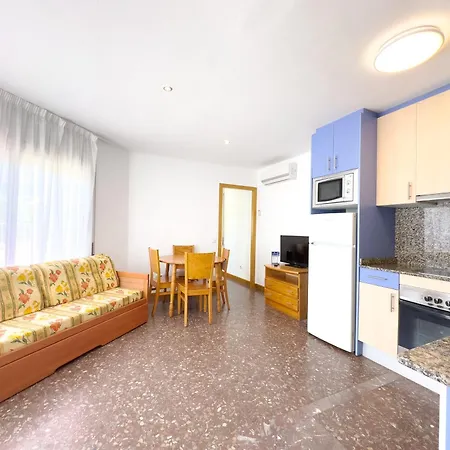 Rentalmar Atlantida Atico * Salou